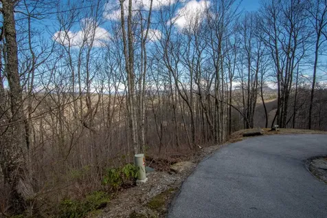 176 Pinehurst Court Highlands NC 28741