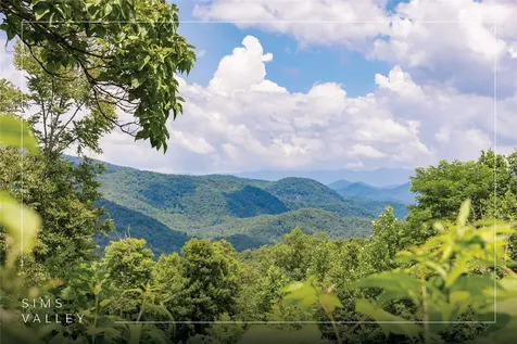 2652 Pilot Knob Road Glenville NC 28736