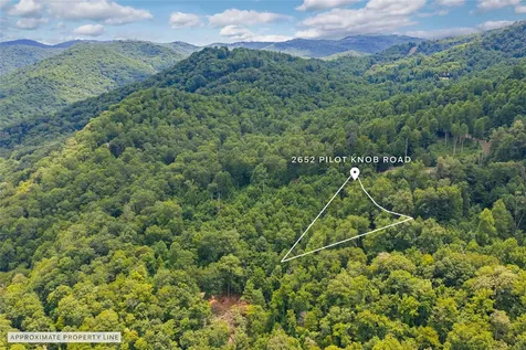 2652 Pilot Knob Road Glenville NC 28736