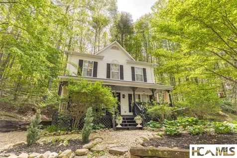 141 Andrews Park Road Cullowhee NC 28723