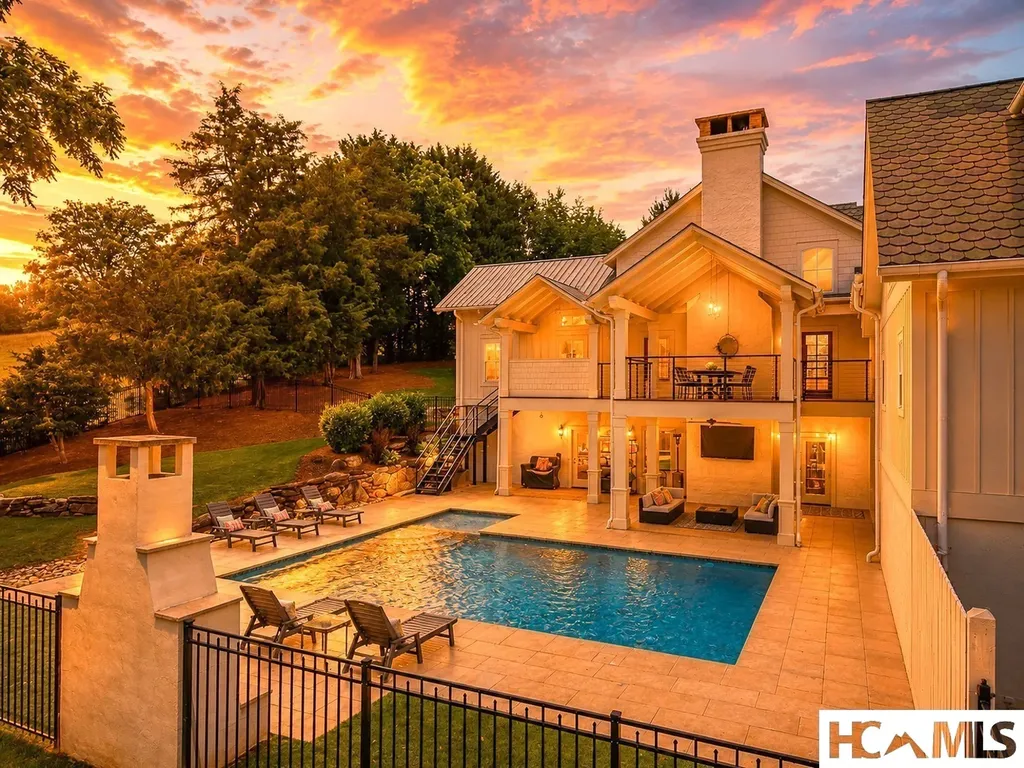 739 Mark Dowdle Road Franklin NC 28734