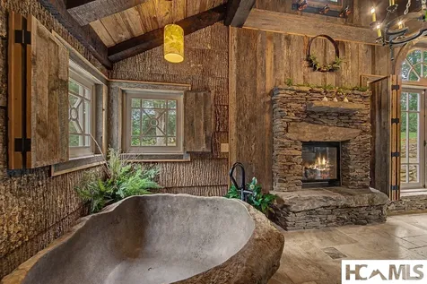 739 Mark Dowdle Road Franklin NC 28734