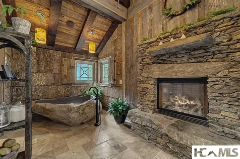 739 Mark Dowdle Road Franklin NC 28734