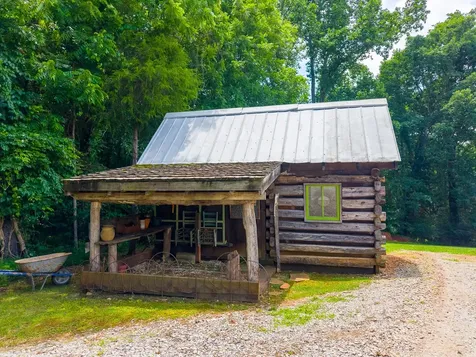 739 Mark Dowdle Road Franklin NC 28734