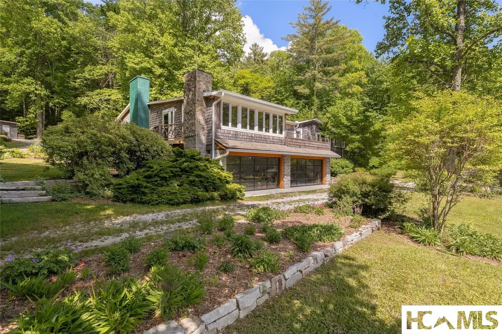 185 Hemlock Lane Sapphire NC 28774