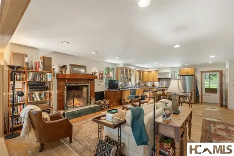 185 Hemlock Lane Sapphire NC 28774