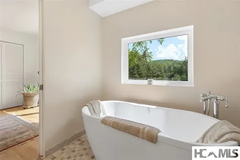 185 Hemlock Lane Sapphire NC 28774
