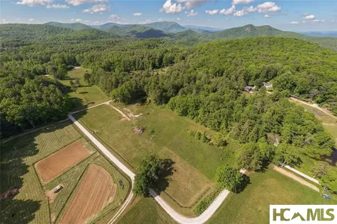 185 Hemlock Lane Sapphire NC 28774