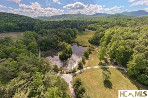 185 Hemlock Lane Sapphire NC 28774