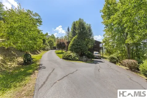 597 Chinquapin Mountain Road Franklin NC 28734