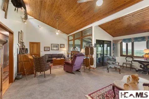 597 Chinquapin Mountain Road Franklin NC 28734