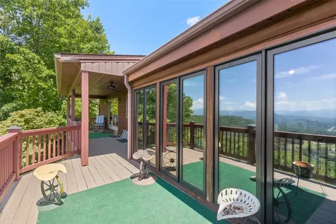 597 Chinquapin Mountain Road Franklin NC 28734