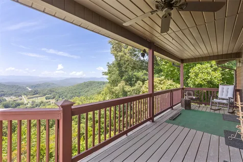 597 Chinquapin Mountain Road Franklin NC 28734