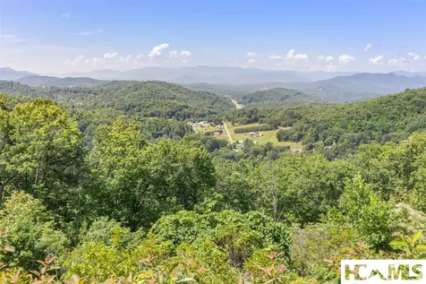597 Chinquapin Mountain Road Franklin NC 28734