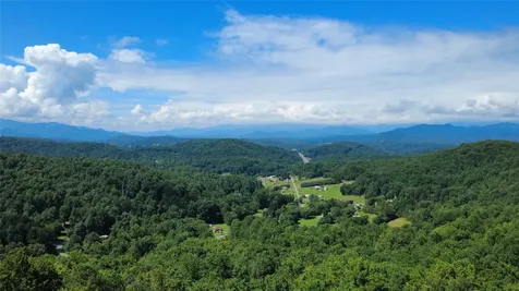 597 Chinquapin Mountain Road Franklin NC 28734