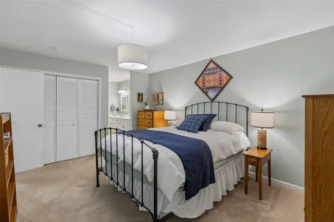 50 Dogwood Knob Sapphire NC 28774