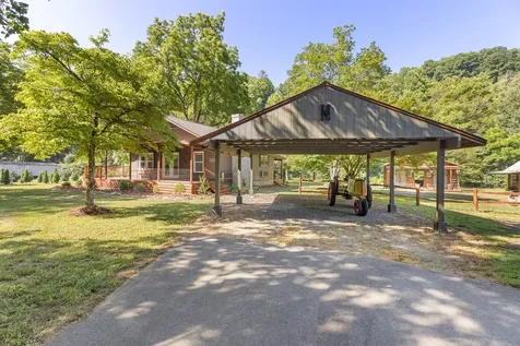 120 Brevard Drive Tuckasegee NC 28783