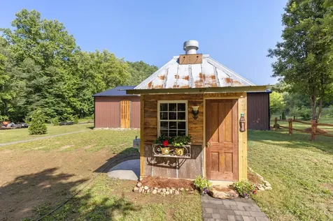 120 Brevard Drive Tuckasegee NC 28783