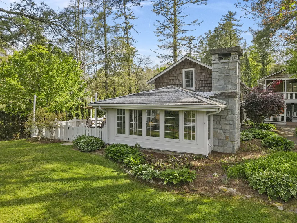 343 Cullasaja Road Highlands NC 28741
