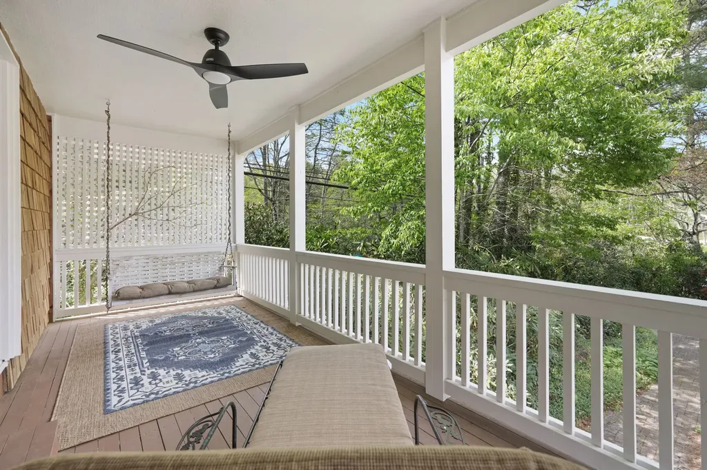 343 Cullasaja Road Highlands NC 28741