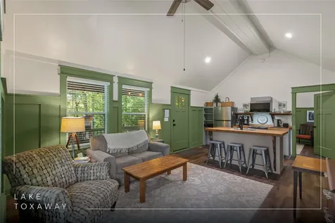 230 Tangleroot Road Lake Toxaway NC 28747