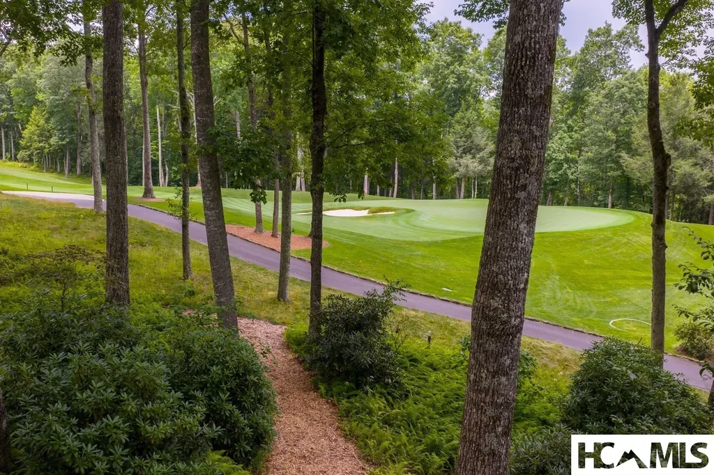 2071 High Mountain Drive Cashiers NC 28717