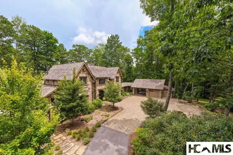 2071 High Mountain Drive Cashiers NC 28717