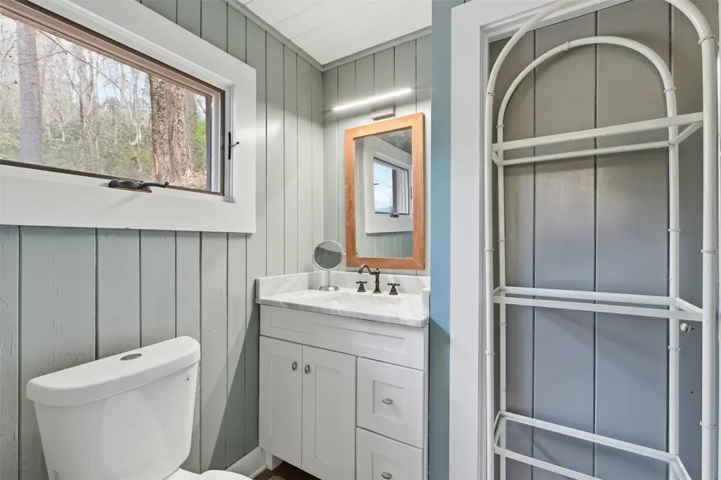 1921 Franklin Road Highlands NC 28741