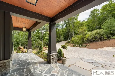 429 Hardscrabble Ridge Road Highlands NC 28741