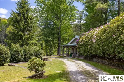 1955 Dillard Road Highlands NC 28741