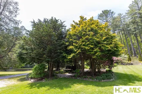 1955 Dillard Road Highlands NC 28741