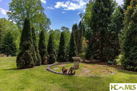 1955 Dillard Road Highlands NC 28741