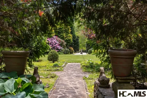 1955 Dillard Road Highlands NC 28741