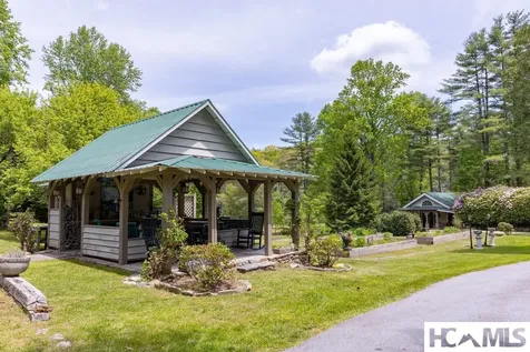 1955 Dillard Road Highlands NC 28741
