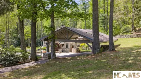 1955 Dillard Road Highlands NC 28741