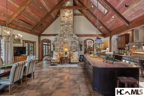1955 Dillard Road Highlands NC 28741
