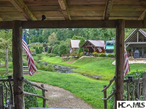115 Wildflower Road Scaly Mountain NC 28775