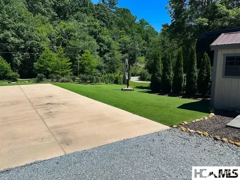115 Wildflower Road Scaly Mountain NC 28775