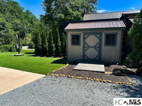 115 Wildflower Road Scaly Mountain NC 28775