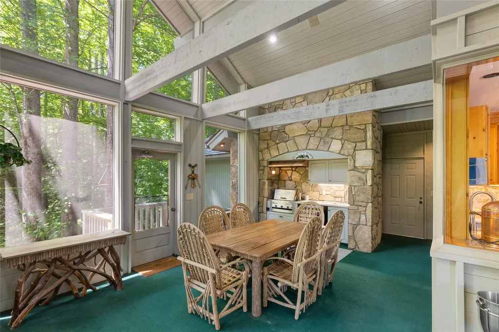 56 The Rapids Road Sapphire NC 28774