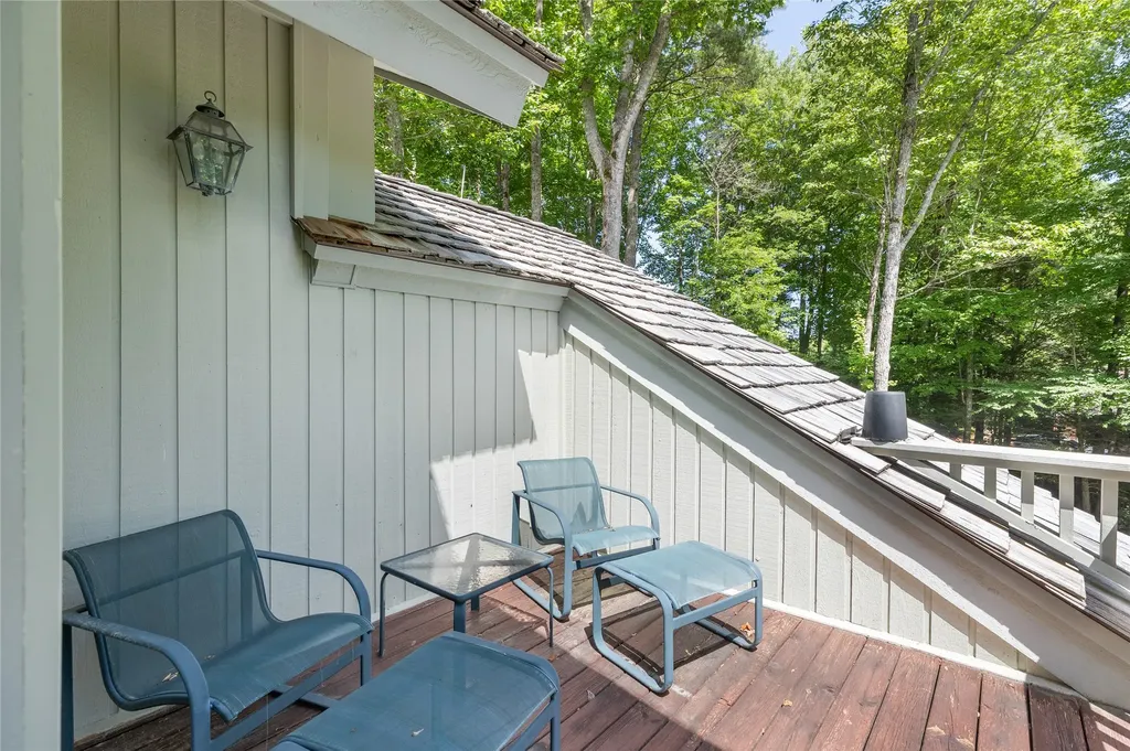 56 The Rapids Road Sapphire NC 28774