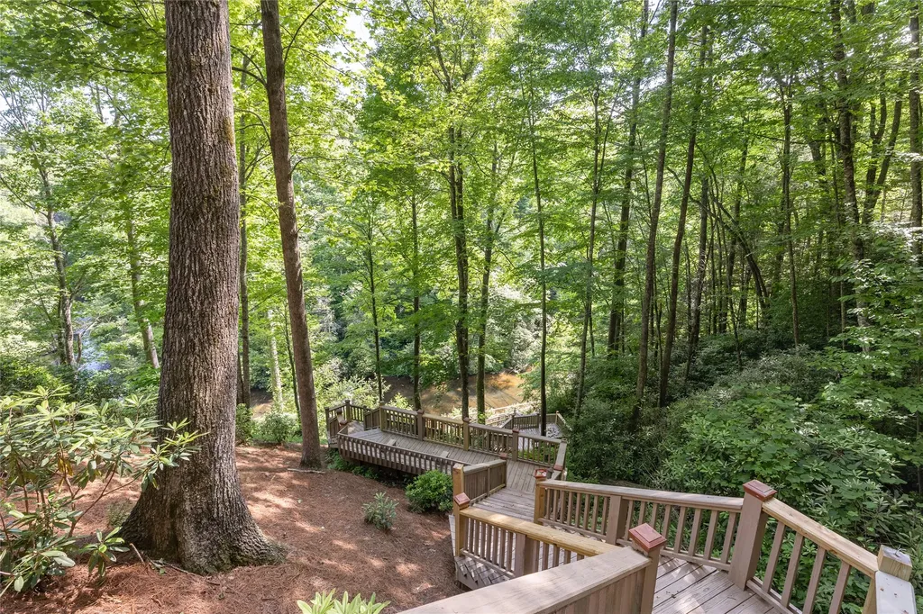 56 The Rapids Road Sapphire NC 28774