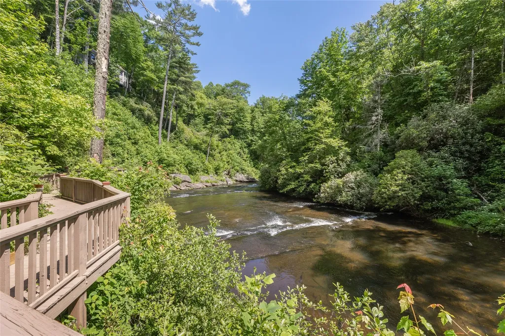 56 The Rapids Road Sapphire NC 28774