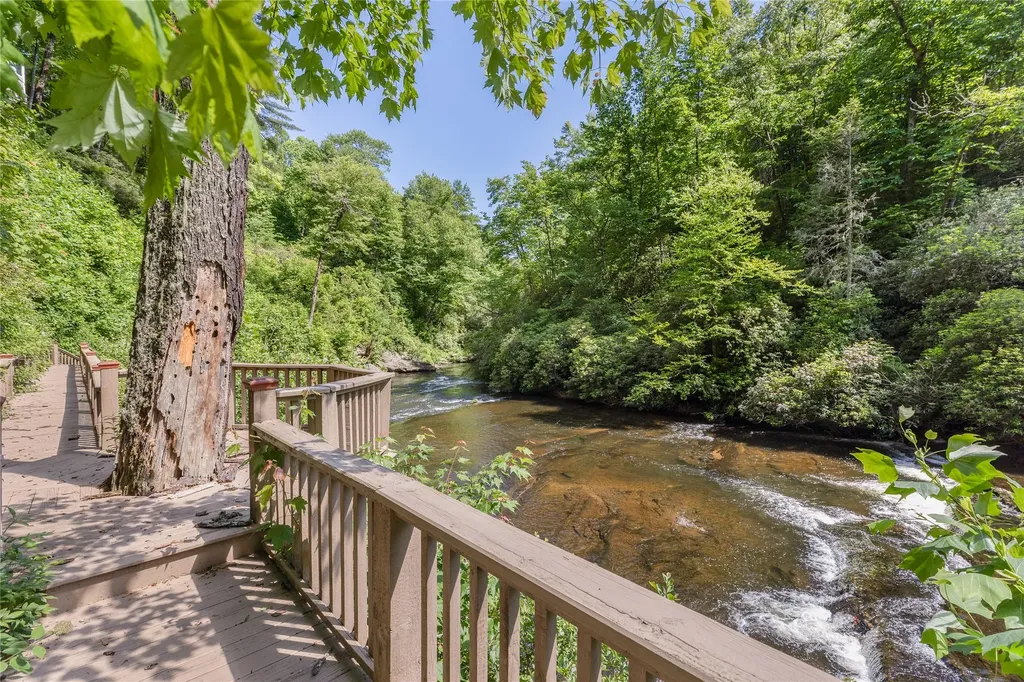 56 The Rapids Road Sapphire NC 28774