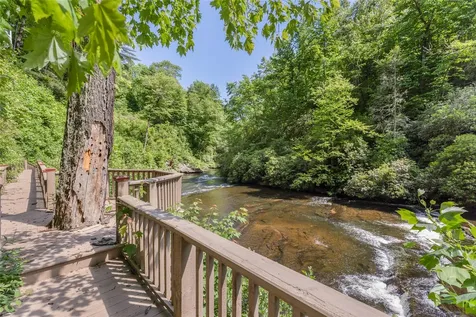 56 The Rapids Road Sapphire NC 28774