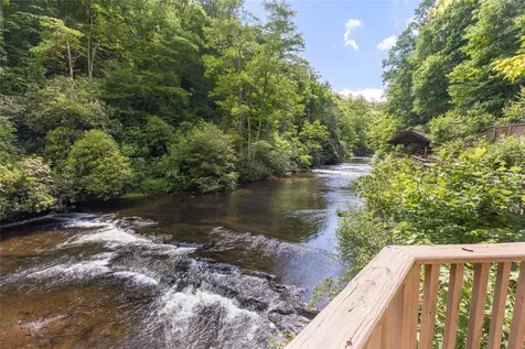 56 The Rapids Road Sapphire NC 28774