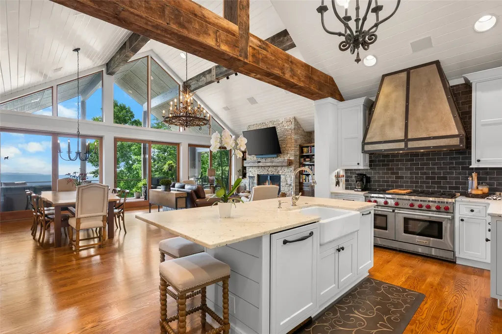 100 Meadow Ridge Drive Lake Toxaway NC 28747