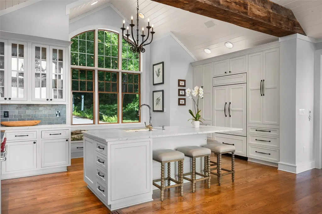 100 Meadow Ridge Drive Lake Toxaway NC 28747