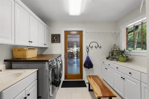 100 Meadow Ridge Drive Lake Toxaway NC 28747
