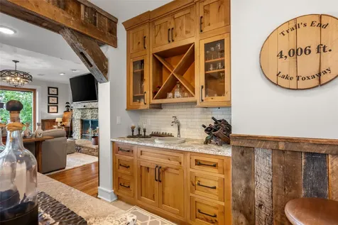 100 Meadow Ridge Drive Lake Toxaway NC 28747